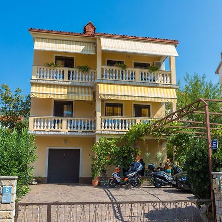 Apartment Nevelina Selce Ngoại thất bức ảnh